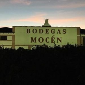 Fachada de Bodegas Mocen en Rueda
