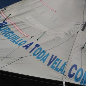 Vela de El Burguillo a toda vela en Avila