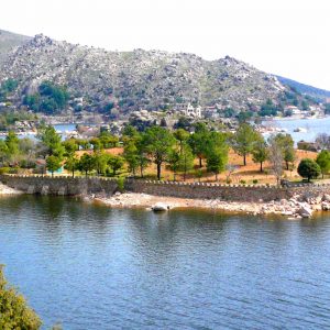 Alquiler de isla privada con castillo en Ávila