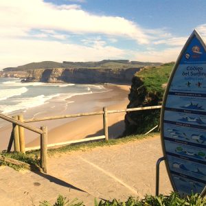 Entrada a la Playa de Somo en Cantabria