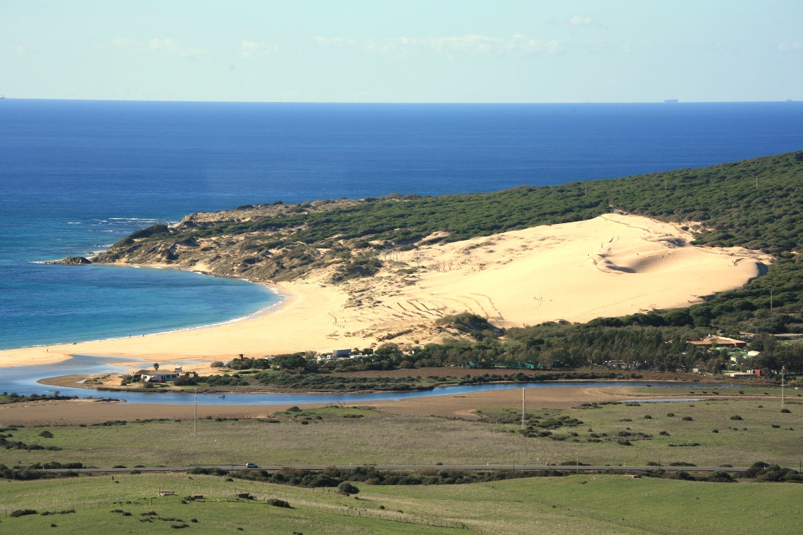 La Playa de los Valdevaqueros en Tarifa en Cadiz