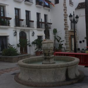 Plaza con fuente en el Casco Antiguo de Marbella