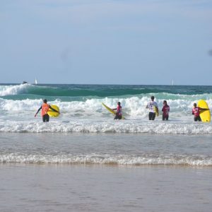 Clases de surf con Northwind kitesurf en Somo en Cantabria