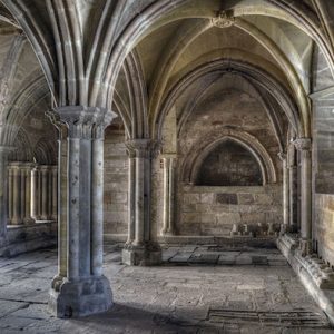 Interior de Santa María la Real en Aguilar de Campoo