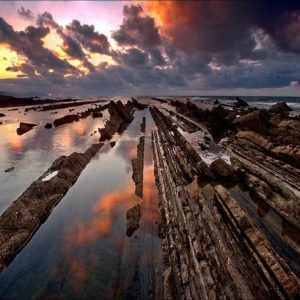 Atardecer en el Geoparque de la Costa Vasca