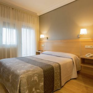 Habitación del Hotel Santa María en Tudela