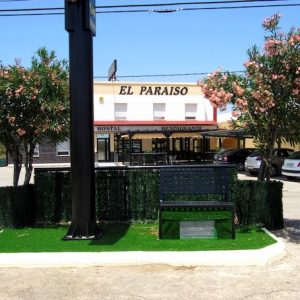 Fachada del hostal Paraíso en Don Benito en la provincia de Badajoz