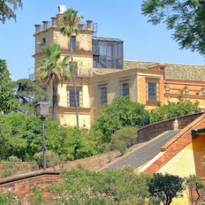 Fachada del Alcázar de Jerez de la Frontera en Cádiz