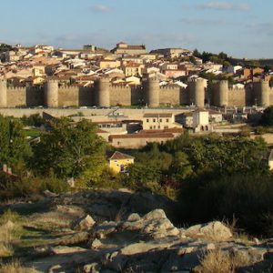 Vista de las murallas de Avila