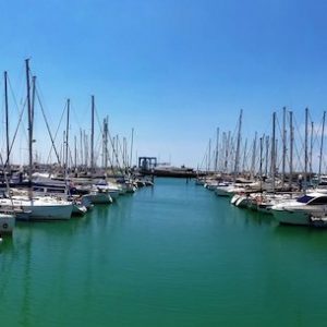 Vista de Puerto Sherry en el Puerto de Santa María en la provincia de Cádiz