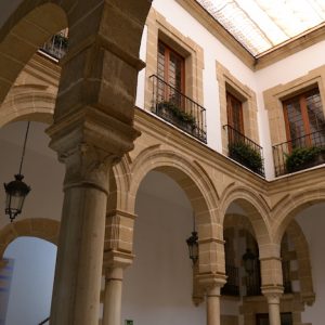 Interior del patio del palacio Reinoso Mendoza en El Puerto de Santa María