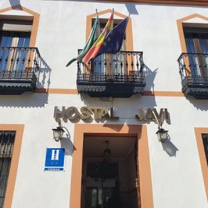 Fachada del hostal javi en Belmez en Córdoba