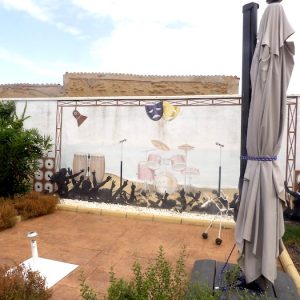 Pintura mural en el hotel Jaraiz de Don Marcia