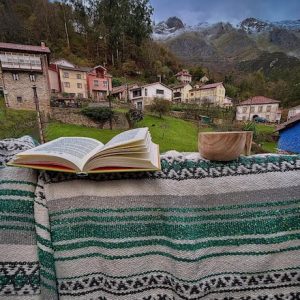 Toalla textil reciclada en Peñamellera Alta en Asturias 