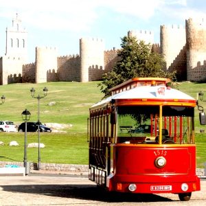 Festival Ávila Rock Summer 2025 en Ávila: música, turismo y experiencias únicas Vistas de las murallas de Ávila