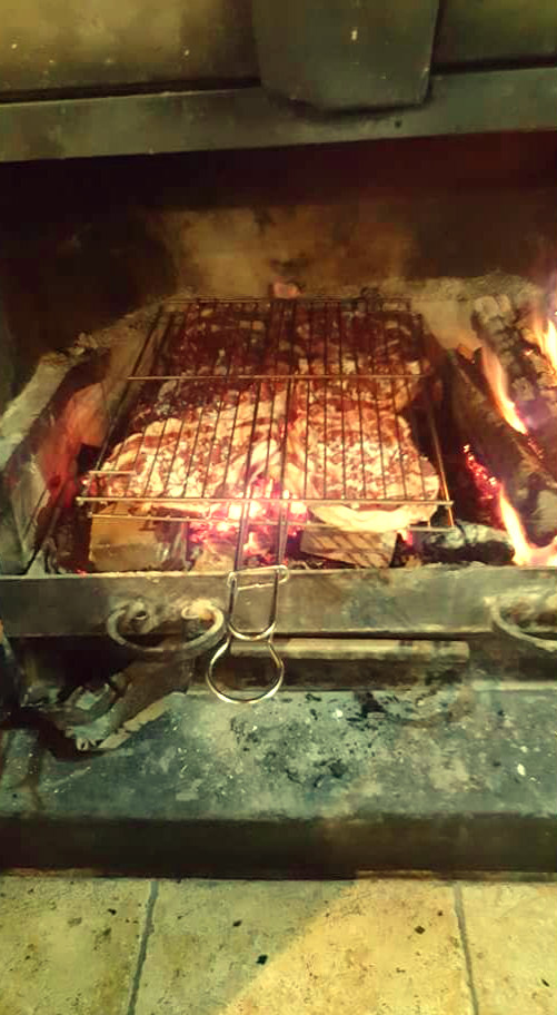 Restaurante de La Posada Fuentes Carrionas en Camasobres en la Montaña Palentina