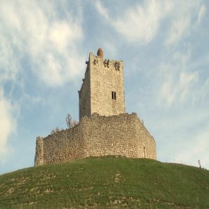 Visita el Castillo de Tiedra