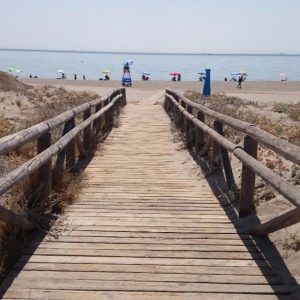 Playa de Santa Bárbara en la Línea