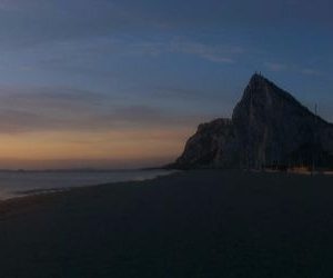 Playa de Santa Bárbara en la Línea