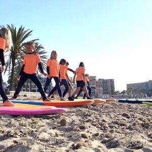 Campamentos de surf en Mallorca