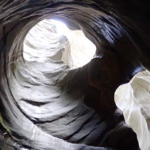 Descenso de barrancos en el Barranco de las Buitreras