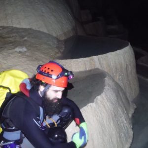 Espeleología en las Cuevas de la Excéntrica y Fuensanta