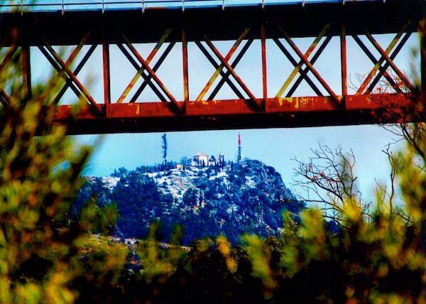 Puente en desuso en la Vía Verde en Cabra en la provincia de Córdoba