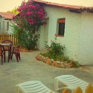 Camping los Bermejales en Arenas del Rey en la provincia de Granada