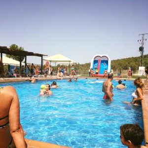 Camping los Bermejales en Arenas del Rey en la provincia de Granada