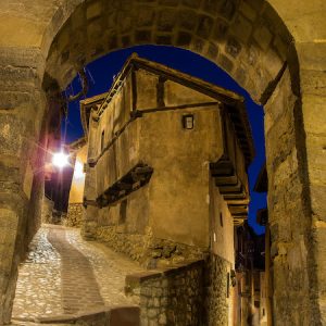 Las calles en Albarracín en la provincia de Teruel