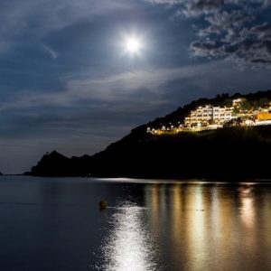 Playa Es Figueral en Santa Eulalia en Ibiza