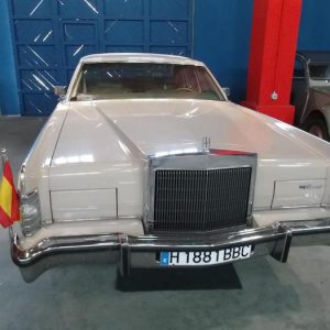 Museo de coches clásicos en Don Benito