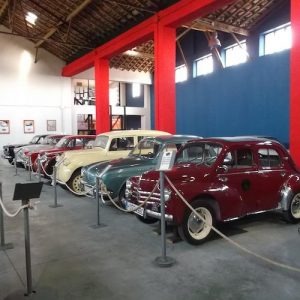 Museo de coches clásicos en Don Benito