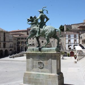 La Plaza Mayor de Trujillo en la provincia de Cáceres