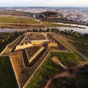El fuerte de San Cristóbal en Badajoz