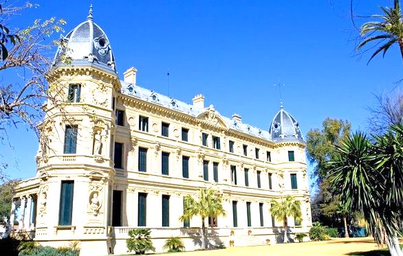 Palacio de las Cadenas en Jerez de la Frontera en la provincia de Cádiz