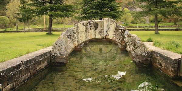 Imagen de la Reana en Velilla de Río Carrión en la Montaña Palentina en la provincia de Palencia