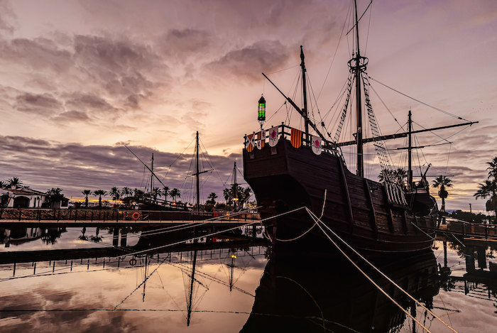 Carabela en el Muelle de las Carabelas en la provincia de Huelva