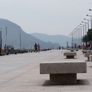 La playa de San Martín en Santoña