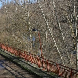 El puente de madera en Pesquera de Duero