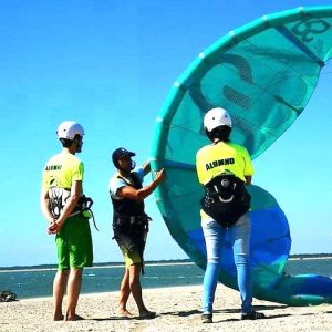 Bautismo de kitesurf en Sanlúcar de Barrameda