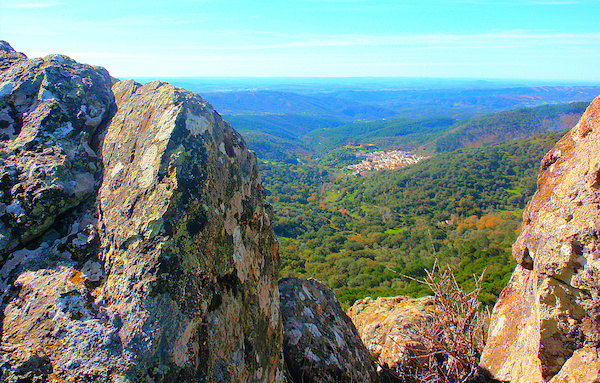 Vista de la Sierra de Aracena en la provincia de Huelva