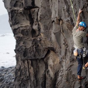 ESCALADA EN EL HIERRO