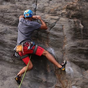 ESCALADA EN EL HIERRO