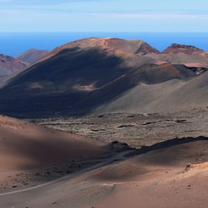 EL PARQUE NATURAL DE LOS VOLCANES EN LANZAROTE