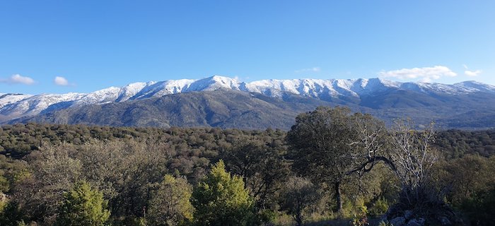 Ruta de senderismo en Navaluenga en la provincia de Ávila