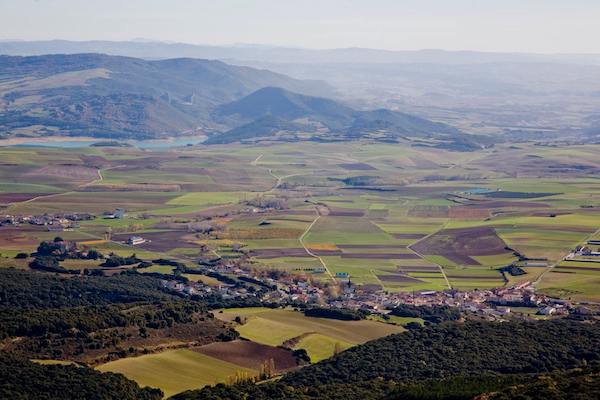 Vista del pueblo de Abárzuza en Navarra
