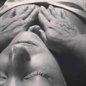 Masaje facial Kobido