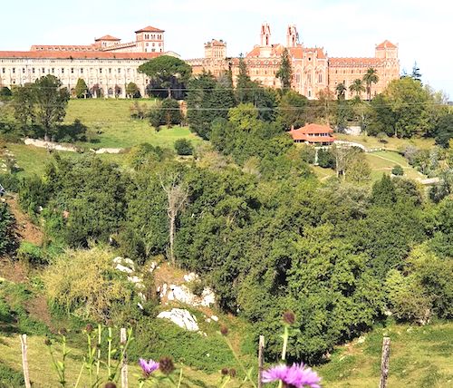 Vista de la Universidad de Comillas en Cantabria