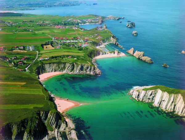 Encuentro de ecoturismo en Santander en Mayo 2025